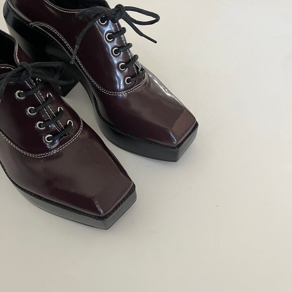 Gianni Bini Mazzen Women's 9.5 City Girl Lace Up Oxford Square Toe Platform Shoe - Picture 3 of 8